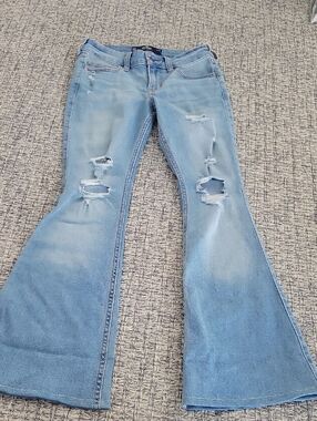 Hollister Light Blue Distressed Flare Jeans W24/25